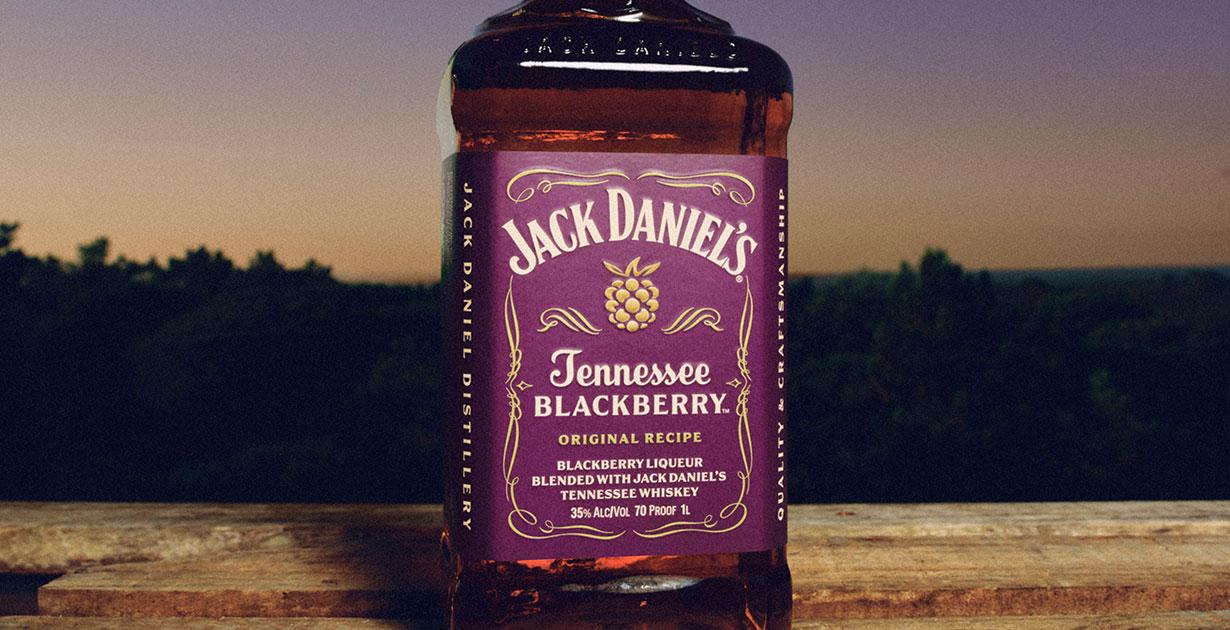 BLACKBERRY JACK DANIEL’S – HƯƠNG VỊ MỚI LẠ TỪ TENNESSEE WHISKEY