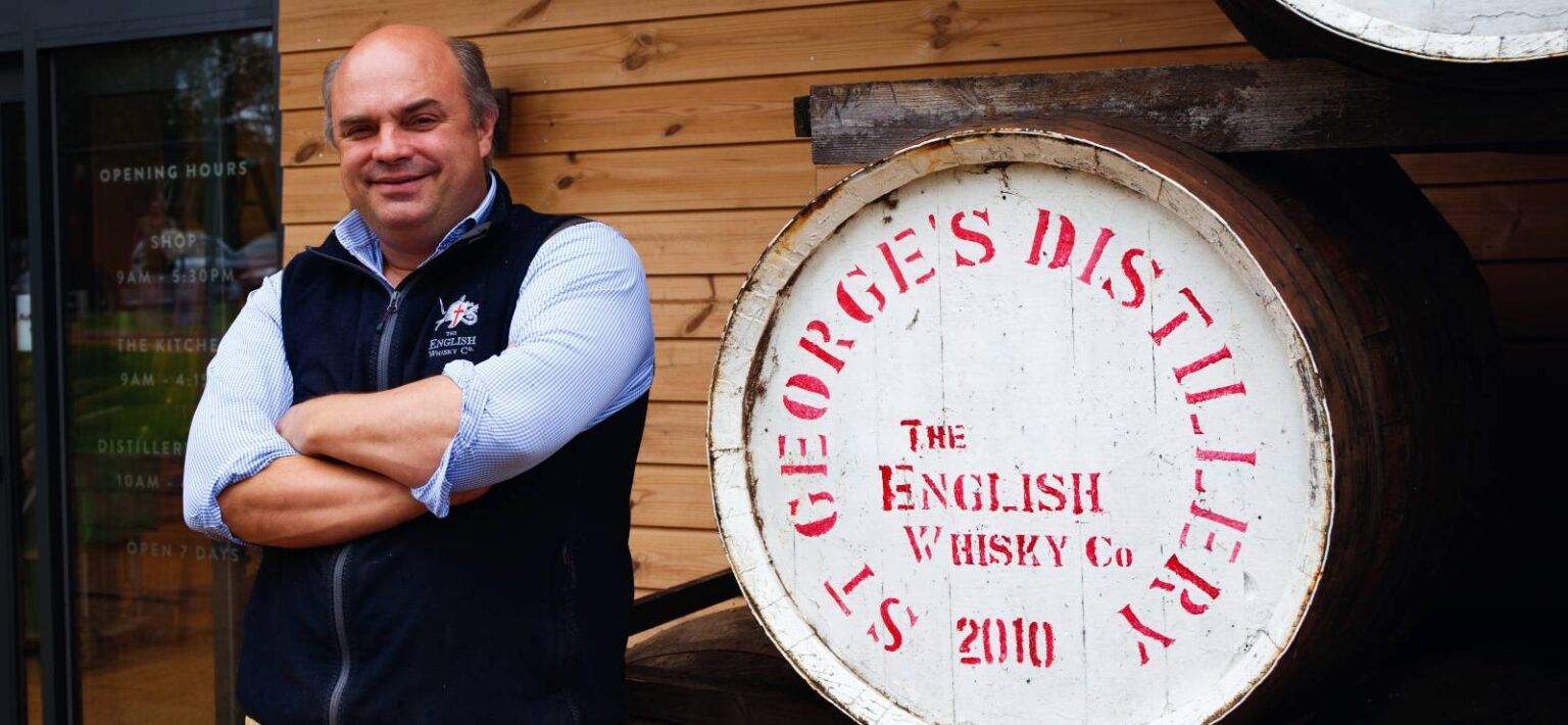 KHÁM PHÁ THE ENGLISH DISTILLERY – NHÀ CHƯNG CẤT WHISKY ĐẦU TIÊN CỦA ANH QUỐC