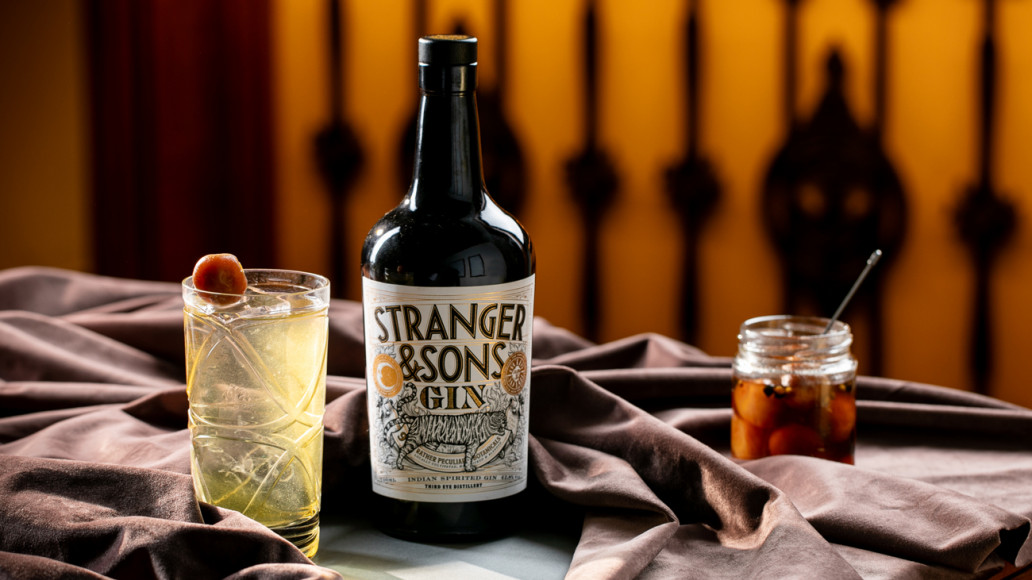 Stranger & Sons Gin – Tinh Hoa Craft Gin Ấn Độ Với Hương Vị Độc Đáo