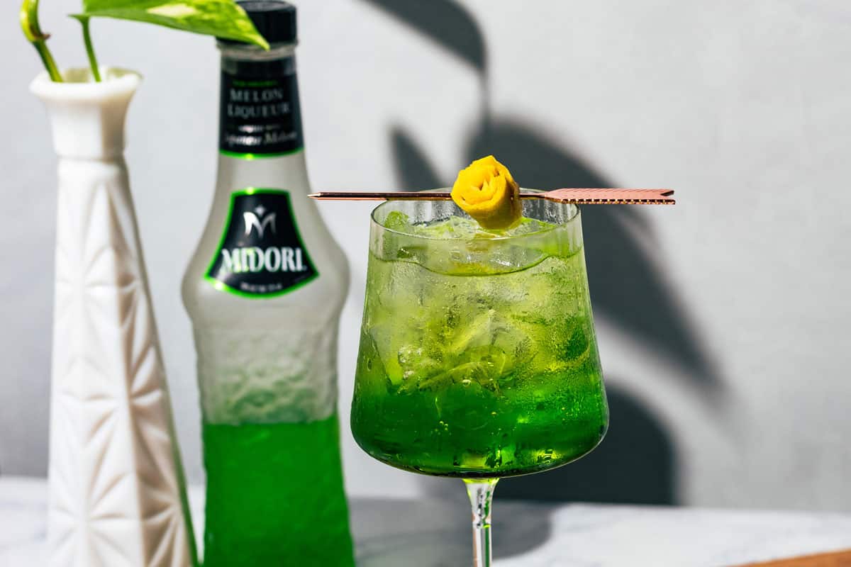 MIDORI – LOẠI RƯỢU MÀU XANH HUYỀN THOẠI TỪ NHẬT BẢN