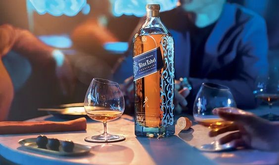 Quà thân – Tri ân người trân quý cùng Johnnie Walker