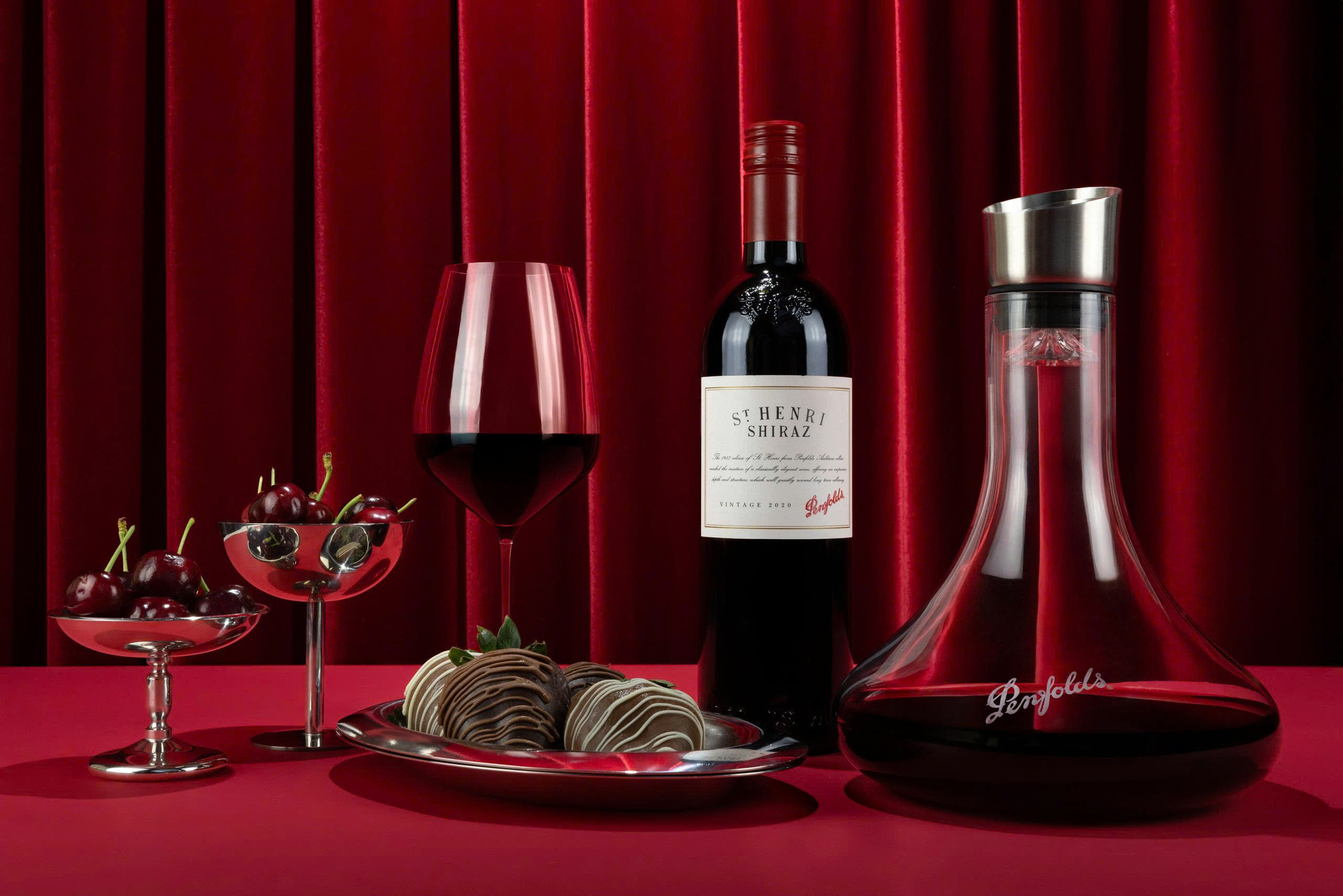 ST HENRI SHIRAZ – TUYỆT TÁC RƯỢU VANG NAM ÚC ĐẬM ĐÀ BẢN SẮC CỔ ĐIỂN