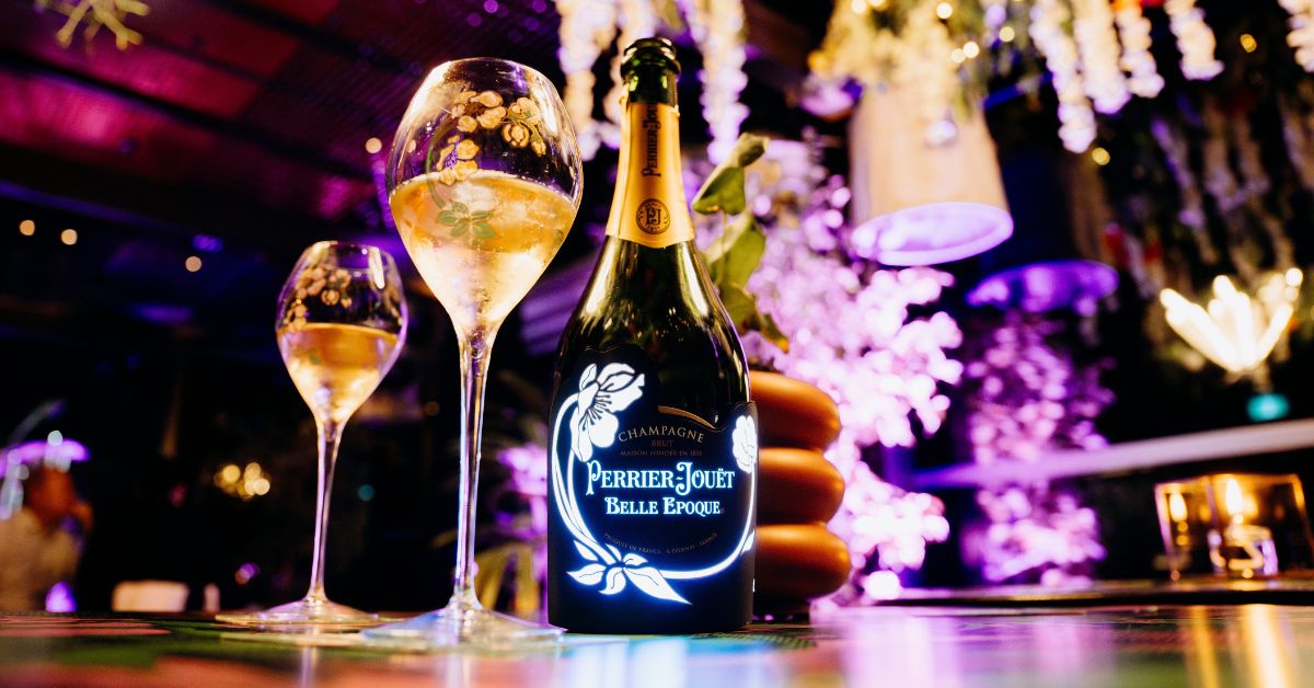 Perrier-Jouët Belle Époque Blanc Lighted – Champagne Pháp Tỏa Sáng Đẳng Cấp