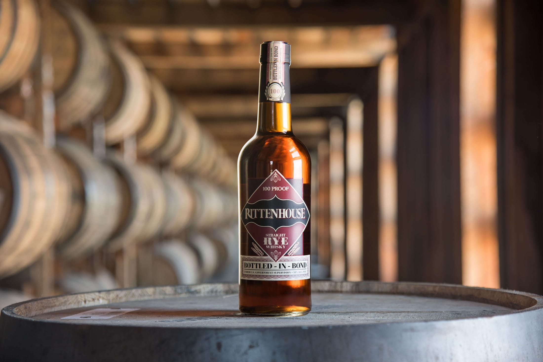 Rittenhouse Rye: "Ông Vua" Whiskey Lúa Mạch Cho Các Loại Cocktail Kinh Điển